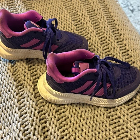 Adidas Kids Sneakers in Purple and Pink - Picture 5 of 7